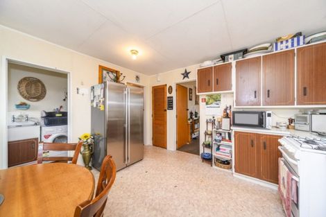 Photo of property in 5 Flint Street, Milson, Palmerston North, 4414