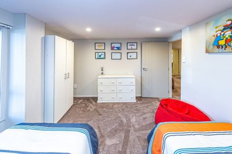 Photo of property in 10 Okiwa Terrace, Waiinu Beach, Whanganui, 4588