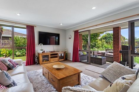 Photo of property in 270 Kingsbury Avenue, Rangiora, 7400