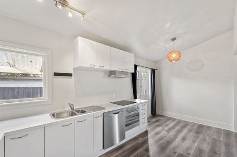 Photo of property in 3 Manning Place, Woolston, Christchurch, 8023