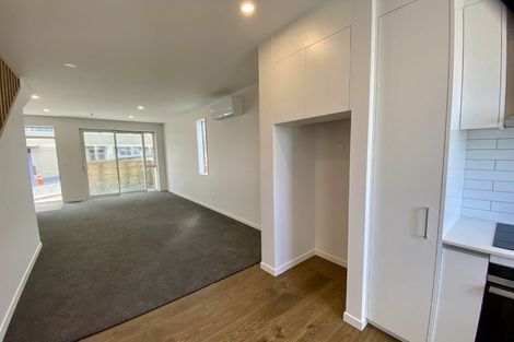 Photo of property in 30u2 Pirie Street, Mount Victoria, Wellington, 6011