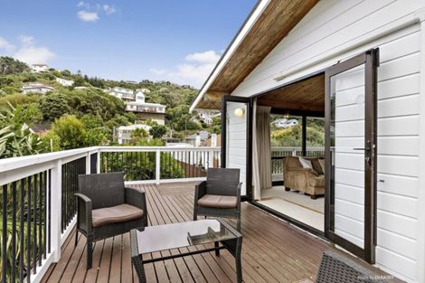 Photo of property in 25 Severn Street, Island Bay, Wellington, 6023