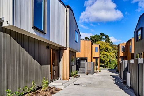 Photo of property in 323 Riverside Drive, Waterloo, Lower Hutt, 5011