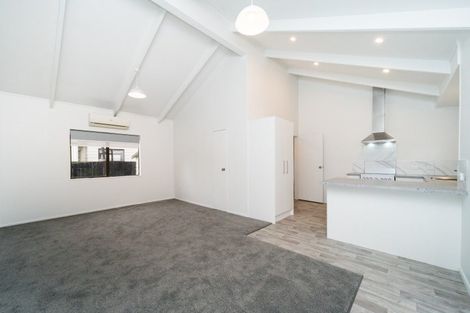 Photo of property in 2 Peter Hall Drive, Kelvin Grove, Palmerston North, 4414