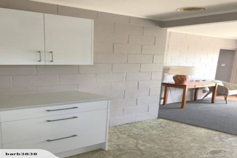 Photo of property in 2/546 Worcester Street, Linwood, Christchurch, 8011