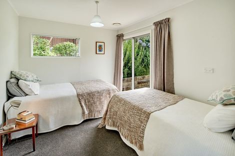 Photo of property in 18 Te Pari Pari Road, Pukerua Bay, 5026