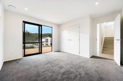 Photo of property in 72 Pacific Heights Road, Orewa, 0931