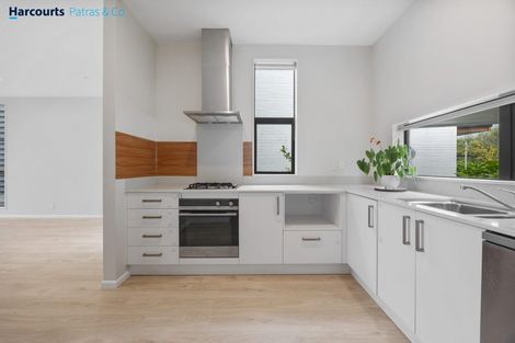 Photo of property in 7 Battalion Drive, Papakura, 2110