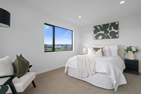 Photo of property in 12 Bourke Drive, Cambridge, 3434