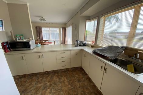 Photo of property in 88 Russley Drive, Mount Maunganui, 3116