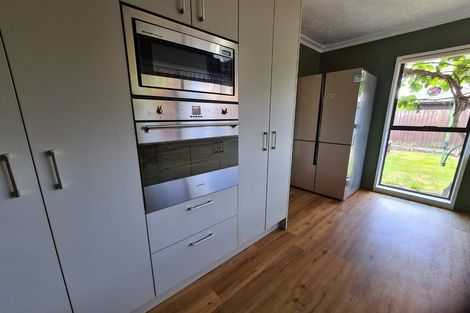 Photo of property in 218 Maidstone Road, Avonhead, Christchurch, 8042