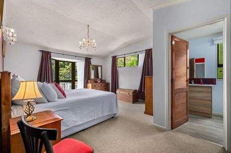 Photo of property in 68 Wairau Road, Picton, 7220