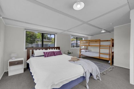 Photo of property in 25 Cross Street, Raglan, 3225