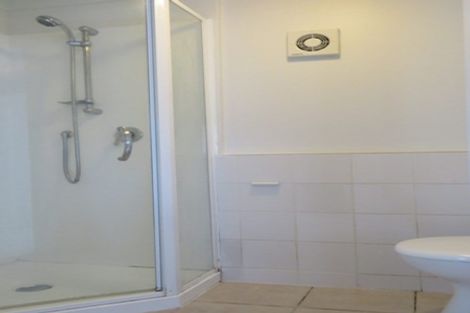Photo of property in 1/31 Becroft Drive, Forrest Hill, Auckland, 0620