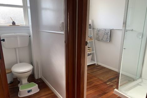 Photo of property in 21 Perrin Place, Kelvin Grove, Palmerston North, 4414