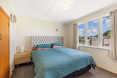Photo of property in 9 Lewis Place, Highbury, Palmerston North, 4412