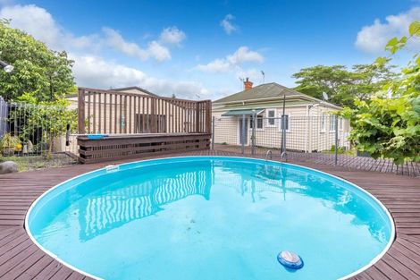 Photo of property in 209 Kihikihi Road, Te Awamutu, 3800