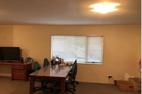 Photo of property in St Claire Village, 121/172 Mcleod Road, Te Atatu South, Auckland, 0610