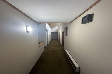 Photo of property in 118 Pupuke Road, Hillcrest, Auckland, 0627