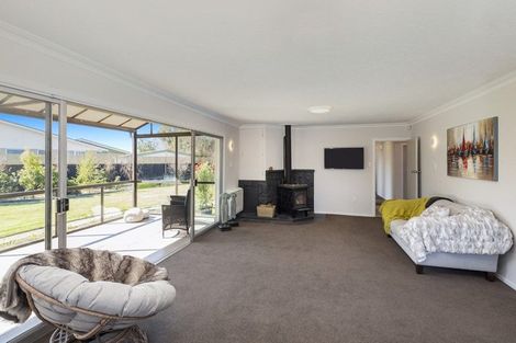 Photo of property in 10 Westerleigh Street, Bishopdale, Christchurch, 8053