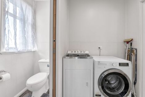 Photo of property in 140 Miranda Street, Stratford, 4332