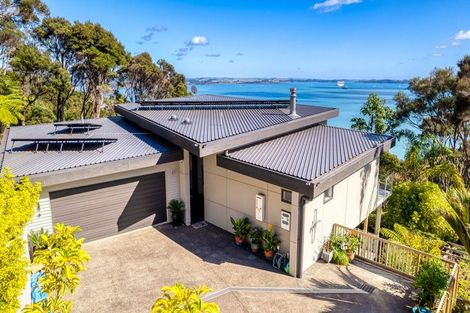 Photo of property in 180 Te Wahapu Road, Russell, 0272