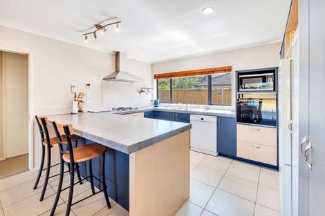 Photo of property in 19 Ashkirk Place, Wattle Downs, Auckland, 2103