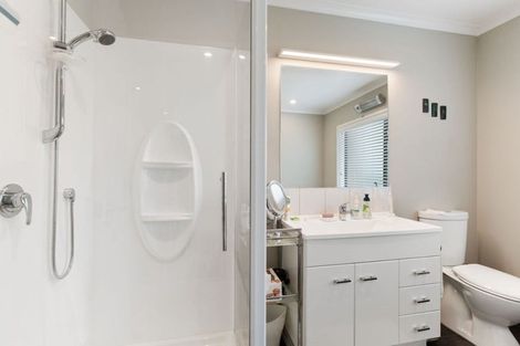 Photo of property in 40 Armstrong Avenue, Carterton, 5713