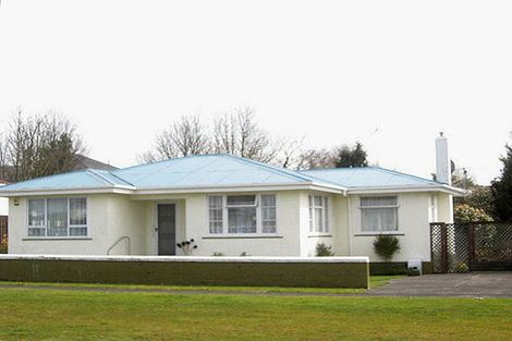 Photo of property in 24 Seyton Street, Stratford, 4332