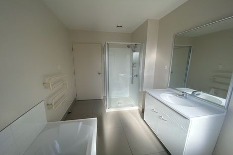 Photo of property in 19b James Street, Mangere East, Auckland, 2024