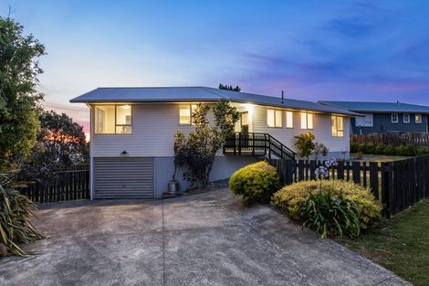 Photo of property in 9 The Bollard, Whitby, Porirua, 5024
