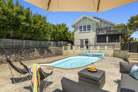 Photo of property in 139 Hinewa Road, Otumoetai, Tauranga, 3110