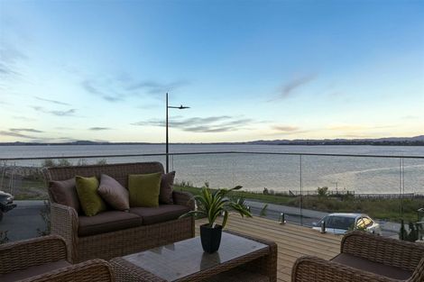 Photo of property in 1 Seawind Way, Hobsonville, Auckland, 0616