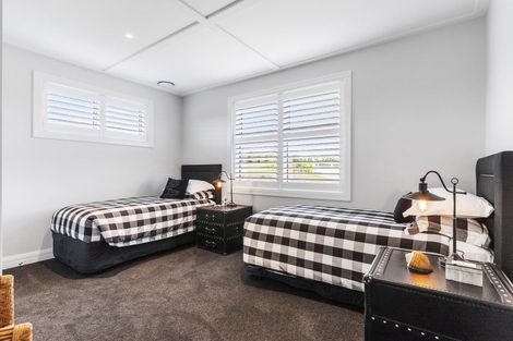 Photo of property in 90 Bushlake Way, Kingseat, Papakura, 2580
