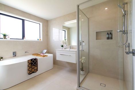 Photo of property in 230 Park Estate Road, Rosehill, Papakura, 2113