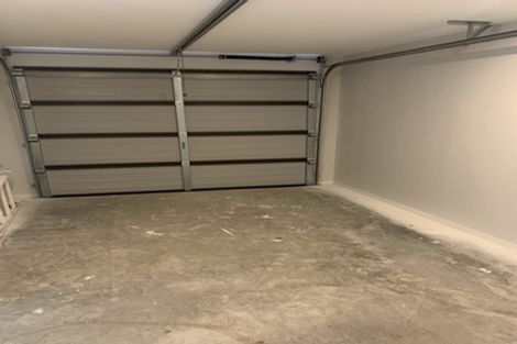 Photo of property in 9 Irving Place, Hobsonville, Auckland, 0616