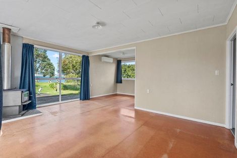 Photo of property in 52 One Tree Point Road, One Tree Point, 0118