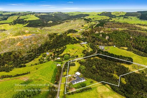 Photo of property in 158 Mcleod Road, South Head, Helensville, 0874