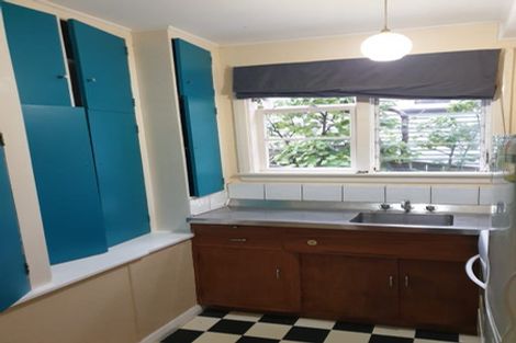 Photo of property in 44 Standen Street, Karori, Wellington, 6012