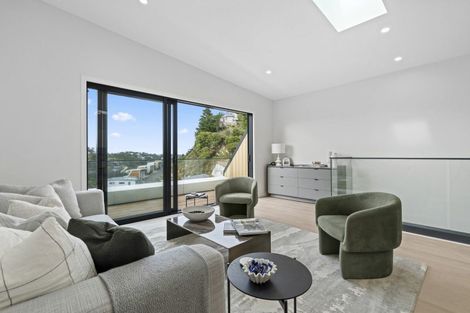 Photo of property in 115 Tiketike Way, Brooklyn, Wellington, 6021