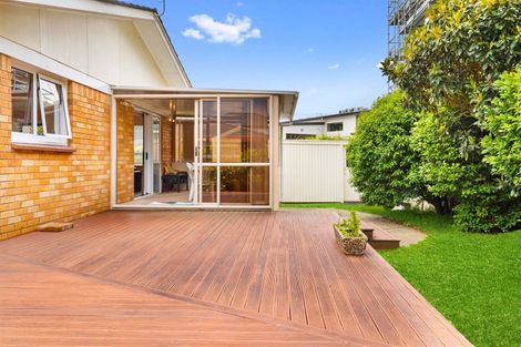 Photo of property in 3/4 Menary Street, Papakura, 2110