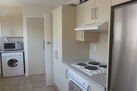 Photo of property in 17 Daniels Road, Redwood, Christchurch, 8051