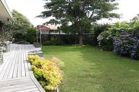 Photo of property in 1 Paul Place, Awapuni, Palmerston North, 4412
