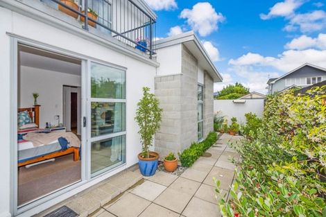 Photo of property in 4/30 Eversleigh Street, St Albans, Christchurch, 8014