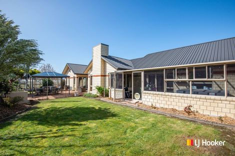 Photo of property in 310 Tirohanga Road, North Taieri, Mosgiel, 9092