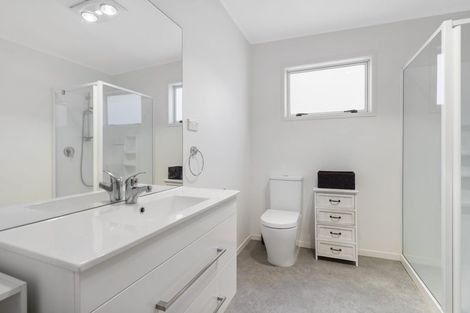 Photo of property in 20 Elizabeth Street, Orewa, 0931