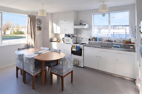 Photo of property in 42 Omahau Crescent, Twizel, 7901