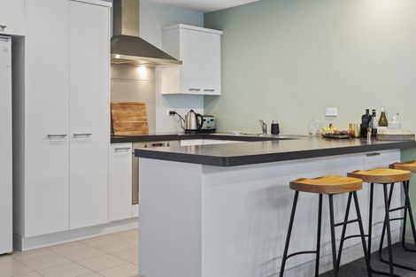 Photo of property in 34d Taramea Place, Addington, Christchurch, 8024