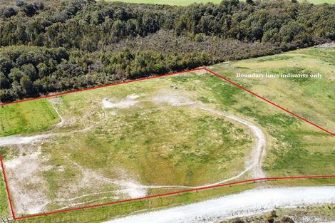 Photo of property in 203 Lake Brunner Road, Moana, 7875