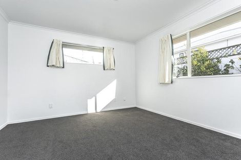 Photo of property in 35a Eastbourne Street, Caversham, Dunedin, 9012